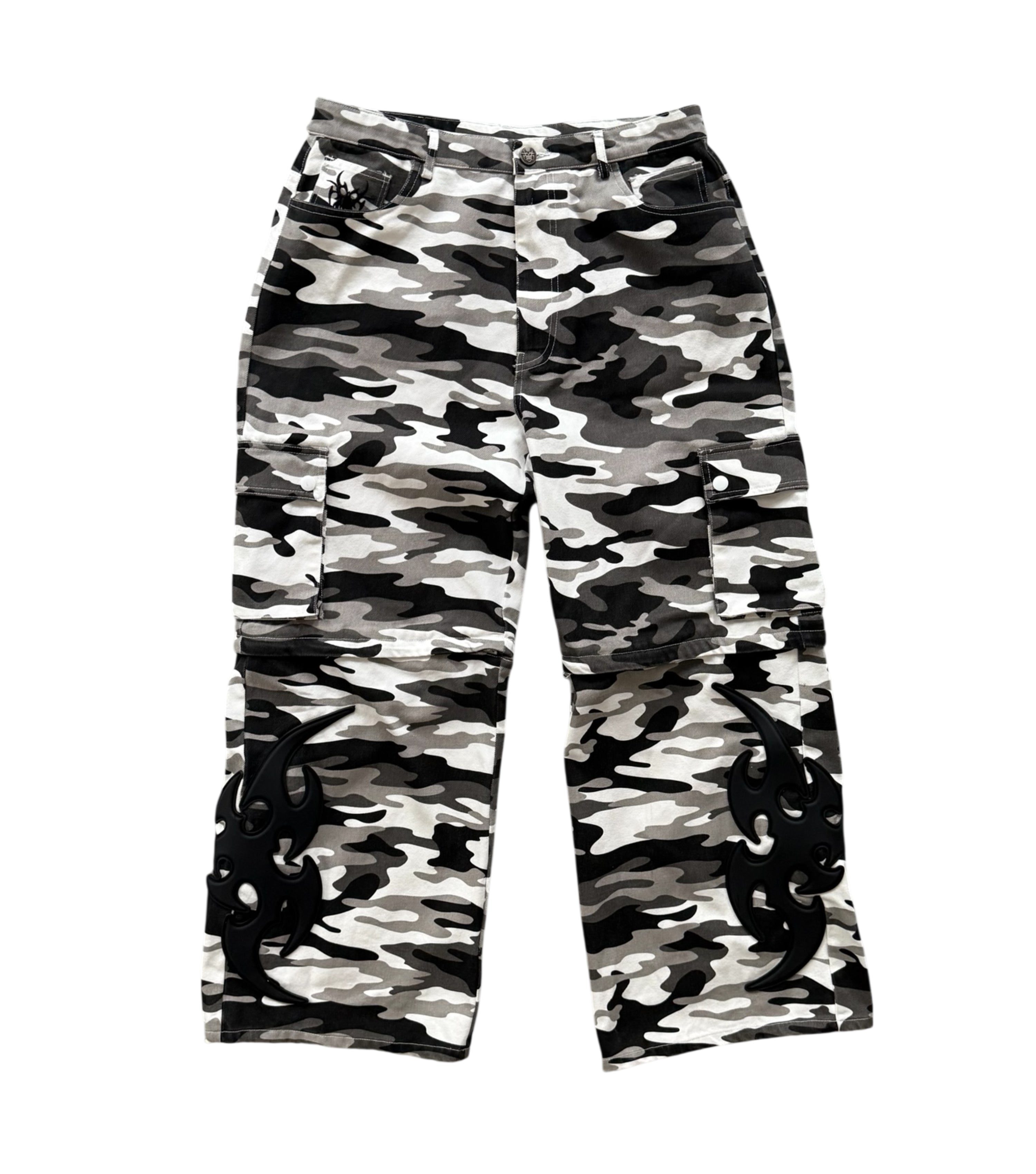 パンツ Yueqiqi Camo Cargo Convertible Pants Camo Cargo Convertible Pants – YUEQI QI